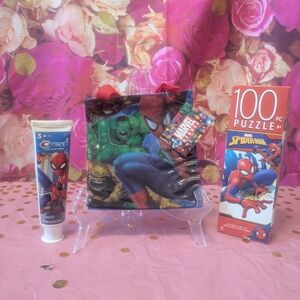 Marvel Spider-Man Puzzle and Toothpaste Set